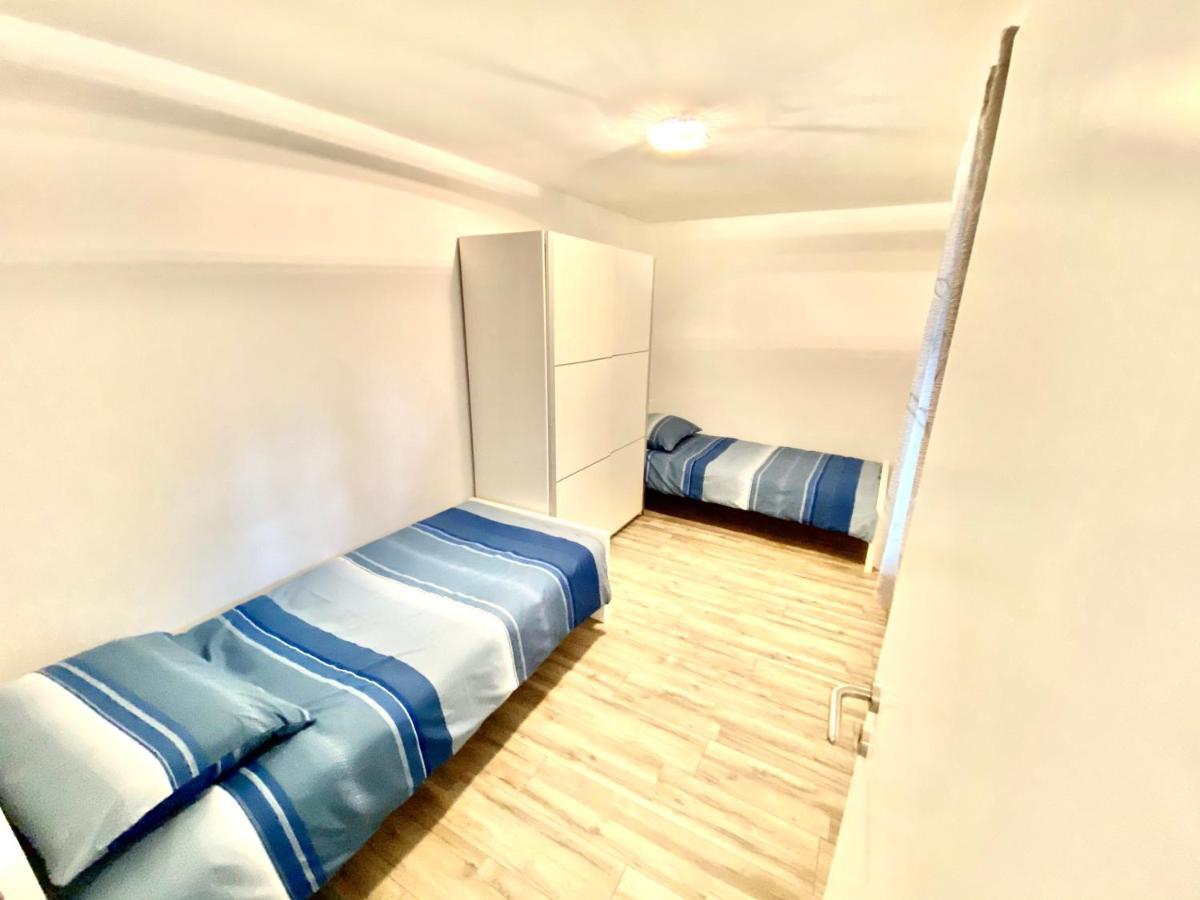Guesthouse L&K Brinje エクステリア 写真